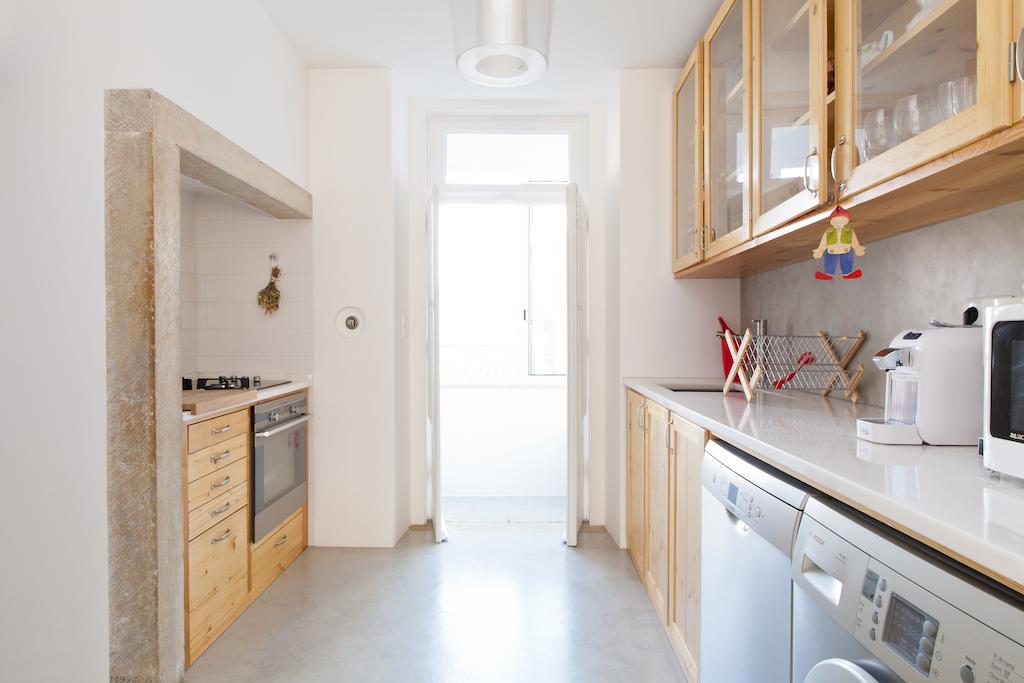 Bairrus Lisbon Apartments - Graca Bilik gambar
